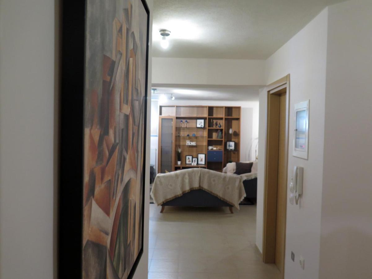 Lilia'S House At Trikala Villa Eksteriør billede